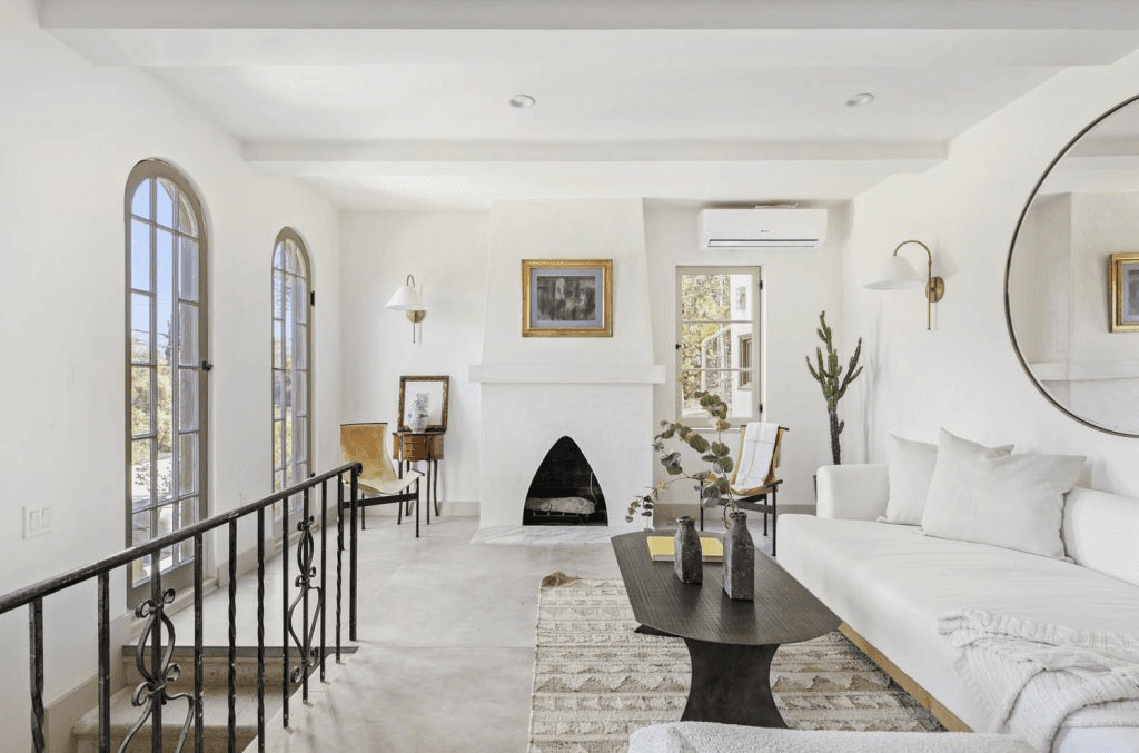 1825 Redesdale Avenue — image 3