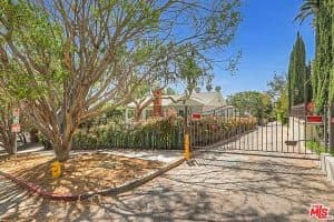 1937 N St Andrews Place — image 19