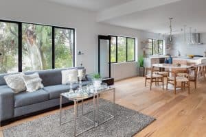 2121 Clifford St — image 7