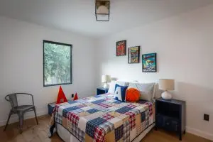 2241 Harwood St — image 9