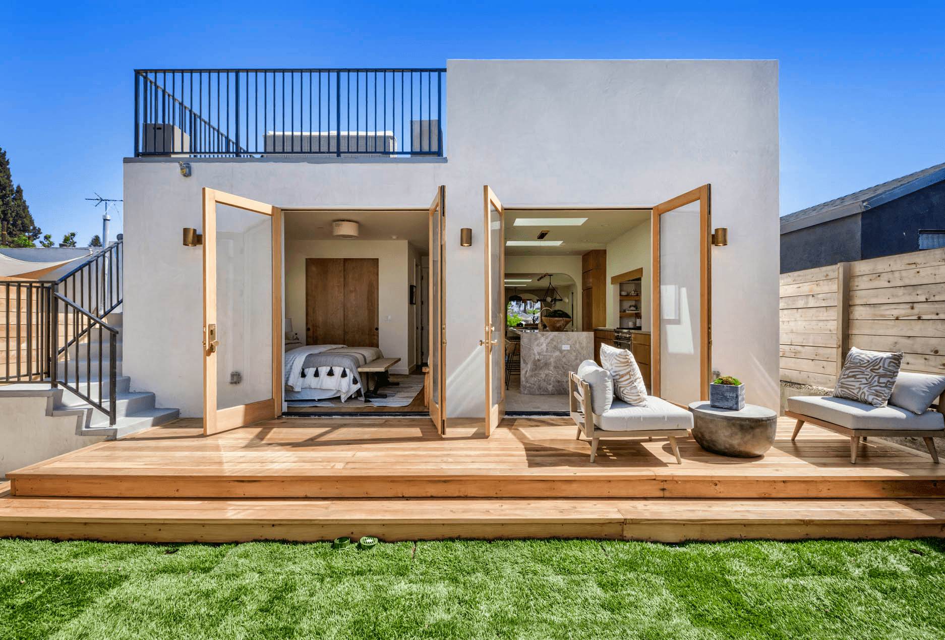 2355 Fernleaf Street — image 5