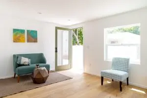 3010 Farmdale Ave — image 18