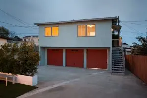 310 Neva Place — image 3