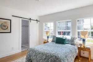 3685 3rd Ave — image 3