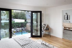 429 N Plymouth Blvd — image 13