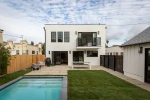 429 N Plymouth Blvd — image 17