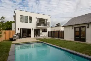 429 N Plymouth Blvd — image 18