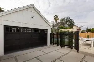 429 N Plymouth Blvd — image 19