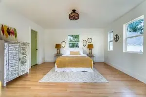 4727 Townsend Ave — image 3