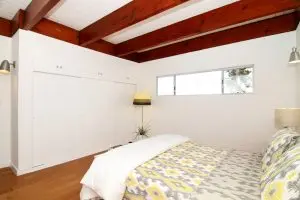 5048 Ladd Ave — image 4