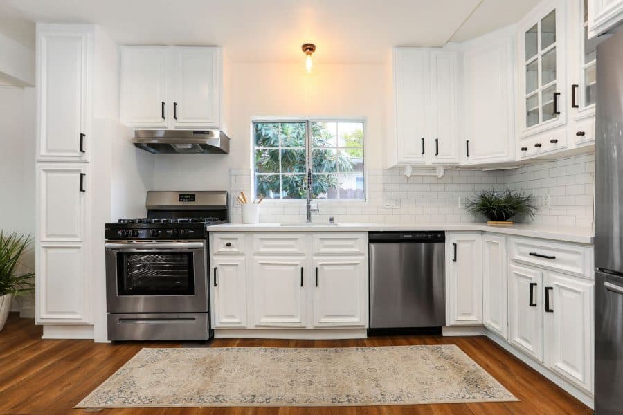 5246 Buchanan St — image 5