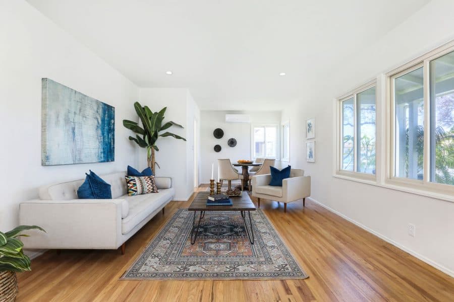 528 W Floral Dr — image 5