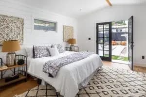 6059 Springvale Dr — image 9