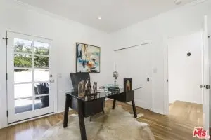 607 N McCadden Place — image 15