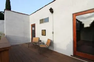 941 N Avenue 49 — image 2